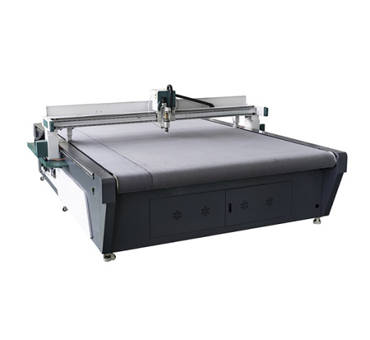 Планшетный режущий плоттер LIONE TC2516C